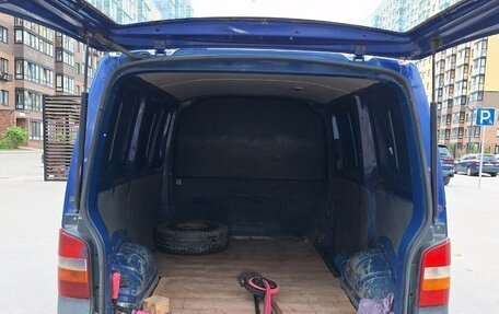 Volkswagen Transporter T5 рестайлинг, 2007 год, 700 000 рублей, 12 фотография