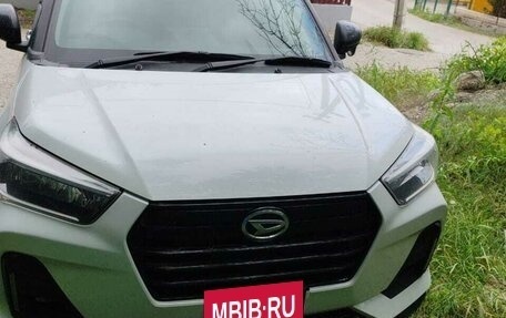 Daihatsu Rocky, 2019 год, 1 500 000 рублей, 2 фотография