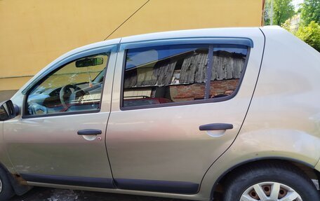Renault Sandero I, 2010 год, 450 000 рублей, 4 фотография