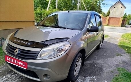 Renault Sandero I, 2010 год, 450 000 рублей, 2 фотография