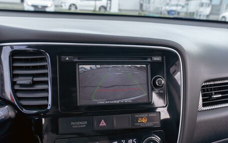 Mitsubishi Outlander III рестайлинг 3, 2014 год, 1 295 000 рублей, 14 фотография