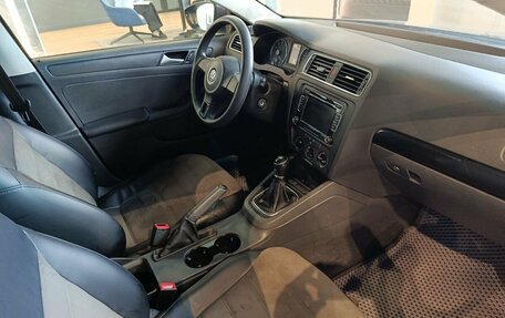 Volkswagen Jetta VI, 2014 год, 999 000 рублей, 8 фотография