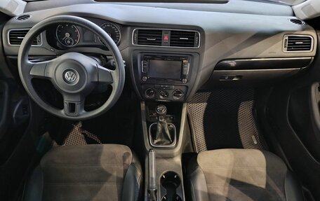 Volkswagen Jetta VI, 2014 год, 999 000 рублей, 11 фотография