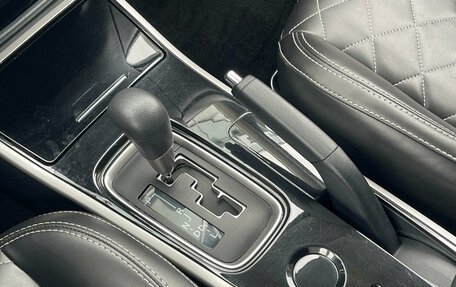 Mitsubishi Outlander III рестайлинг 3, 2022 год, 2 590 000 рублей, 11 фотография
