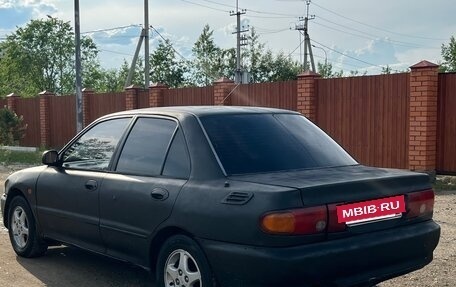 Mitsubishi Lancer VII, 1992 год, 90 000 рублей, 3 фотография