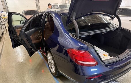 Mercedes-Benz E-Класс, 2018 год, 2 980 000 рублей, 1 фотография