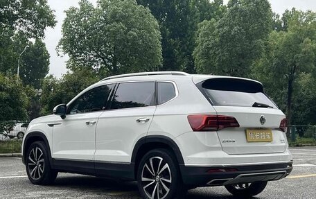 Volkswagen Tharu, 2022 год, 1 700 000 рублей, 4 фотография