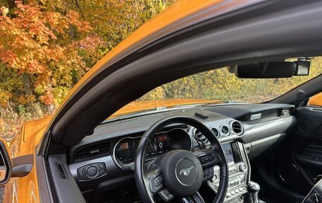 Ford Mustang VI рестайлинг, 2019 год, 4 425 000 рублей, 4 фотография