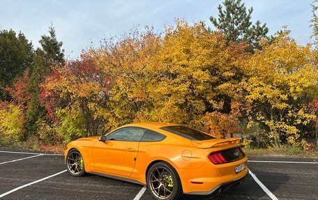 Ford Mustang VI рестайлинг, 2019 год, 4 425 000 рублей, 2 фотография