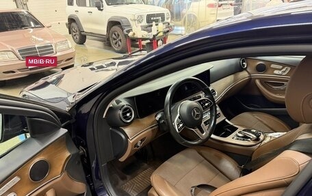 Mercedes-Benz E-Класс, 2018 год, 2 980 000 рублей, 5 фотография