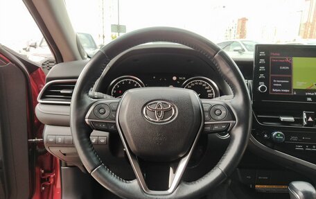 Toyota Camry, 2021 год, 3 549 000 рублей, 28 фотография