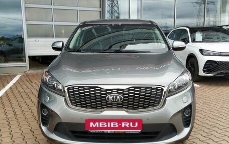KIA Sorento III Prime рестайлинг, 2018 год, 2 099 000 рублей, 2 фотография