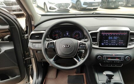 KIA Sorento III Prime рестайлинг, 2018 год, 2 099 000 рублей, 30 фотография