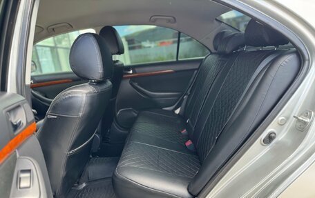 Toyota Avensis III рестайлинг, 2006 год, 799 000 рублей, 10 фотография