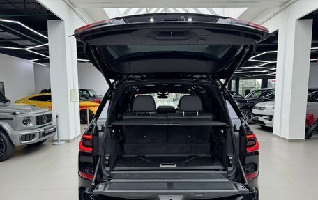 BMW X7, 2025 год, 16 490 000 рублей, 26 фотография