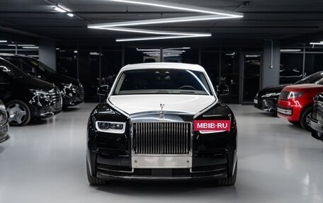 Rolls-Royce Phantom VIII, 2019 год, 41 000 000 рублей, 2 фотография