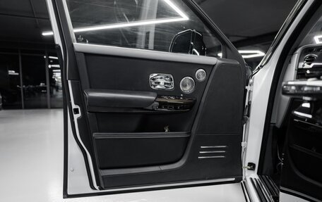 Rolls-Royce Phantom VIII, 2019 год, 41 000 000 рублей, 11 фотография