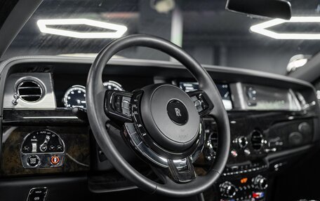 Rolls-Royce Phantom VIII, 2019 год, 41 000 000 рублей, 10 фотография
