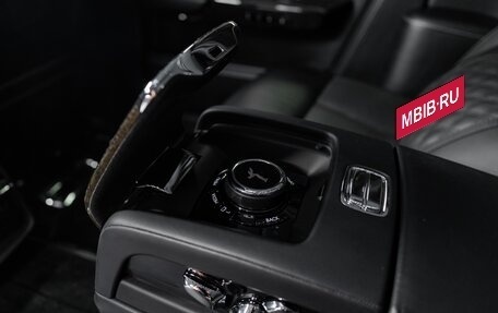 Rolls-Royce Phantom VIII, 2019 год, 41 000 000 рублей, 23 фотография