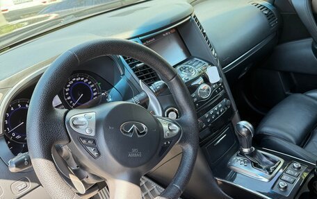 Infiniti FX II, 2013 год, 2 650 000 рублей, 6 фотография
