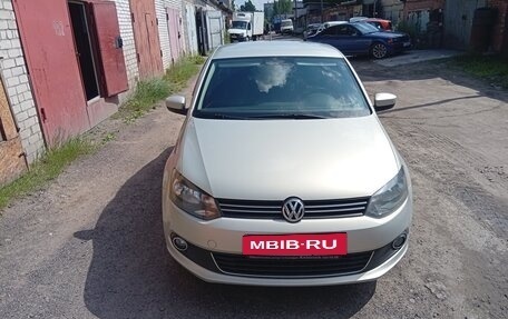 Volkswagen Polo VI (EU Market), 2013 год, 750 000 рублей, 6 фотография