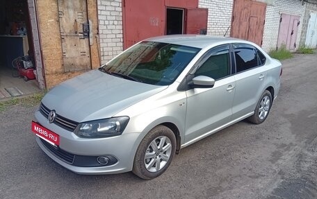 Volkswagen Polo VI (EU Market), 2013 год, 750 000 рублей, 8 фотография
