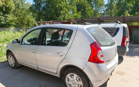 Renault Sandero I, 2013 год, 270 000 рублей, 5 фотография
