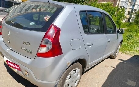 Renault Sandero I, 2013 год, 270 000 рублей, 6 фотография