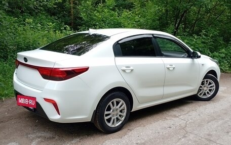 KIA Rio IV, 2018 год, 1 225 000 рублей, 4 фотография