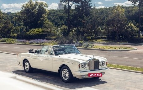 Rolls-Royce Corniche I - IV, 1986 год, 20 000 000 рублей, 2 фотография