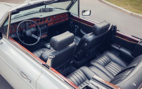 Rolls-Royce Corniche I - IV, 1986 год, 20 000 000 рублей, 14 фотография
