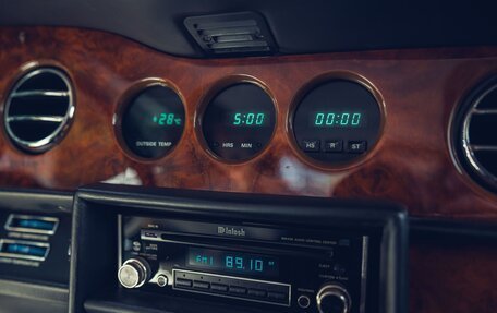 Rolls-Royce Corniche I - IV, 1986 год, 20 000 000 рублей, 20 фотография