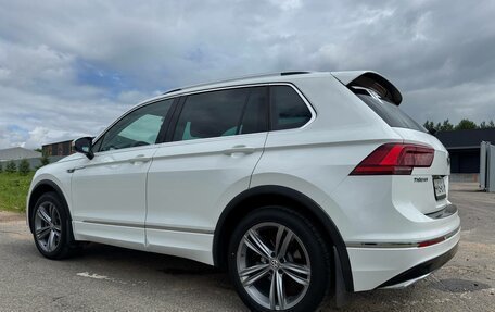 Volkswagen Tiguan II, 2019 год, 3 100 000 рублей, 5 фотография