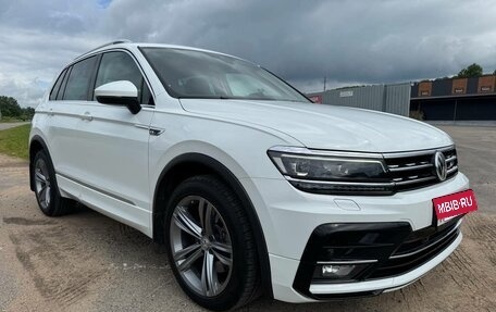 Volkswagen Tiguan II, 2019 год, 3 100 000 рублей, 12 фотография