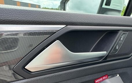Volkswagen Tiguan II, 2019 год, 3 100 000 рублей, 31 фотография