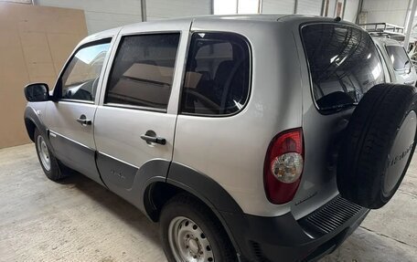 Chevrolet Niva I рестайлинг, 2013 год, 530 000 рублей, 5 фотография