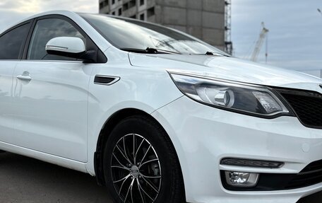 KIA Rio III рестайлинг, 2016 год, 890 000 рублей, 3 фотография