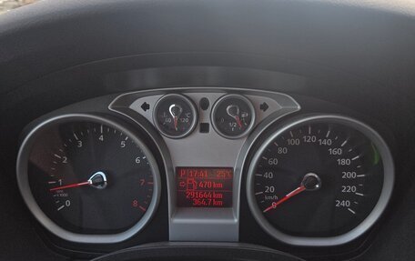 Ford Focus II рестайлинг, 2011 год, 765 000 рублей, 11 фотография