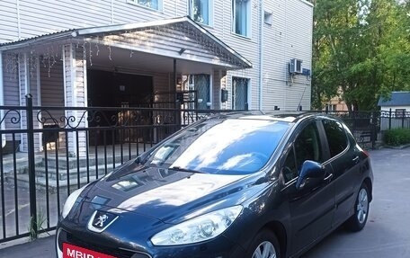 Peugeot 308 II, 2013 год, 610 000 рублей, 2 фотография
