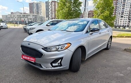 Ford Fusion (North America) II, 2019 год, 1 220 000 рублей, 2 фотография
