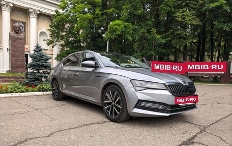 Skoda Superb III рестайлинг, 2025 год, 3 950 000 рублей, 3 фотография