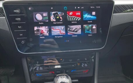 Skoda Superb III рестайлинг, 2025 год, 3 950 000 рублей, 13 фотография
