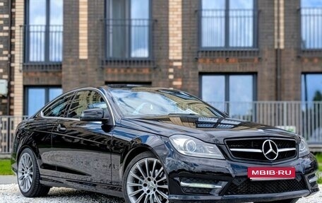Mercedes-Benz C-Класс, 2014 год, 1 700 000 рублей, 1 фотография