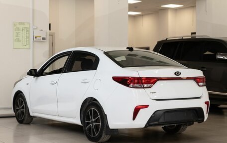 KIA Rio IV, 2018 год, 1 611 000 рублей, 4 фотография