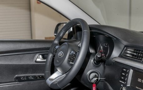 KIA Rio IV, 2018 год, 1 611 000 рублей, 7 фотография