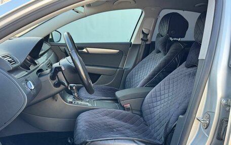 Volkswagen Passat B7, 2011 год, 1 379 000 рублей, 10 фотография