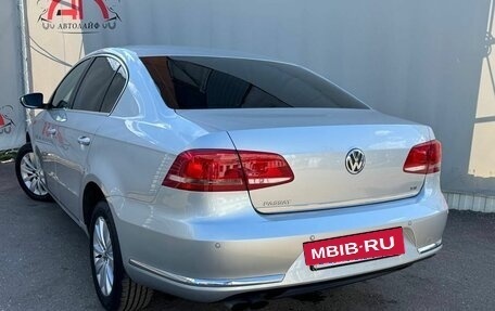 Volkswagen Passat B7, 2011 год, 1 379 000 рублей, 7 фотография