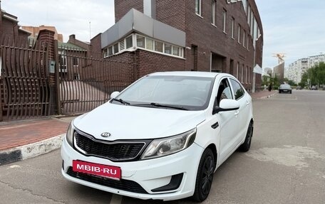 KIA Rio III рестайлинг, 2014 год, 520 000 рублей, 2 фотография