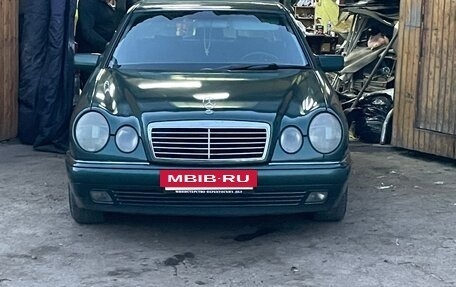 Mercedes-Benz E-Класс, 2000 год, 415 000 рублей, 8 фотография