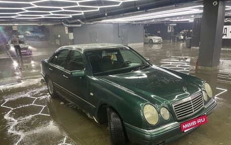Mercedes-Benz E-Класс, 2000 год, 415 000 рублей, 2 фотография